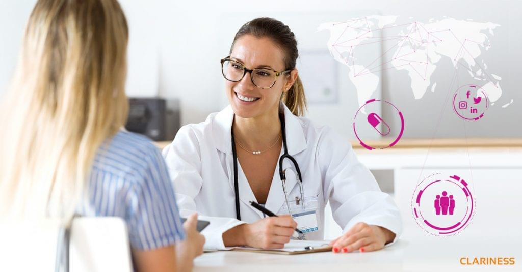 Image of a doctor consulting a patient for a clinical trial